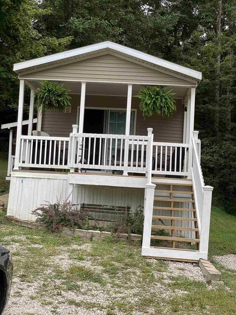 13730 E Ivan Ct, Bloomington, IN 47403 photo 2