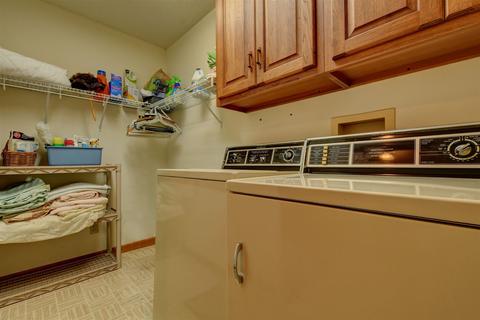 813 Duesenberg Dr, Auburn, IN 46706 photo 26