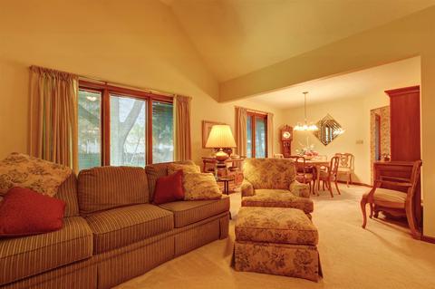 813 Duesenberg Dr, Auburn, IN 46706 photo 10