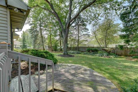 813 Duesenberg Dr, Auburn, IN 46706 photo 32