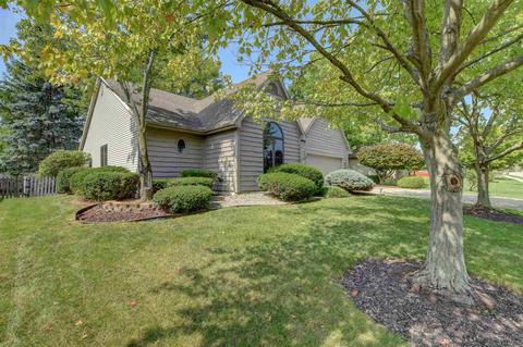 813 Duesenberg Dr, Auburn, IN 46706 photo 2