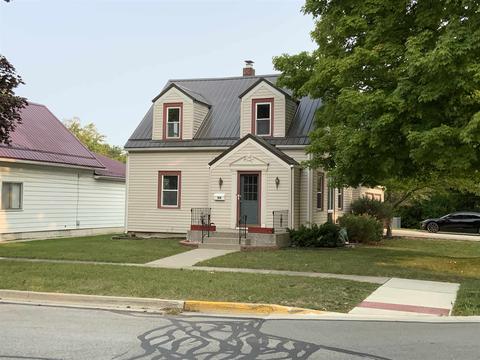 818 E 9th St, Auburn, IN 46706 photo 1