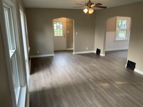 818 E 9th St, Auburn, IN 46706 photo 10
