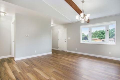 51933 Candy Ln, Granger, IN 46530 photo 4