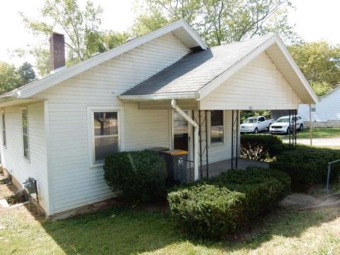 402 E Hillside Dr, Bloomington, IN 47401 photo 2