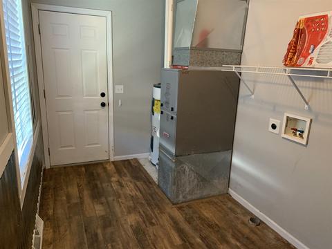 811 E Walnut, Greentown, IN 46936 photo 13