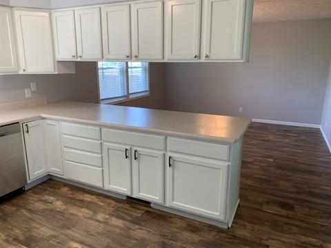 811 E Walnut, Greentown, IN 46936 photo 7