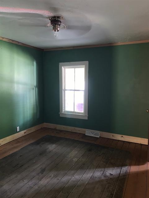 404 N Sycamore St, Lagrange, IN 46761 photo 12