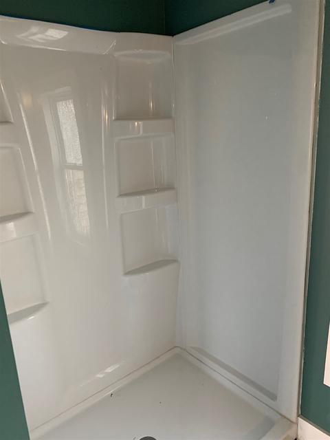 404 N Sycamore St, Lagrange, IN 46761 photo 5