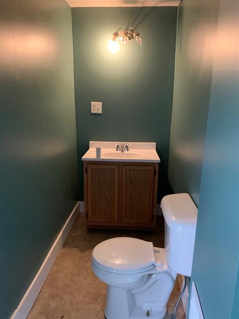 404 N Sycamore St, Lagrange, IN 46761 photo 6