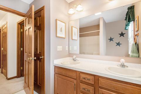 14337 Red Fox Dr, Granger, IN 46530 photo 22