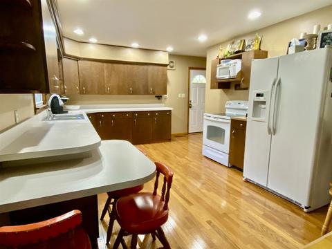 977 Brames Rd, Jasper, IN 47546 photo 3