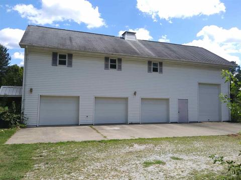 711 Hawpatch St, Lagrange, IN 46761 photo 2