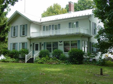 711 Hawpatch St, Lagrange, IN 46761 photo 1