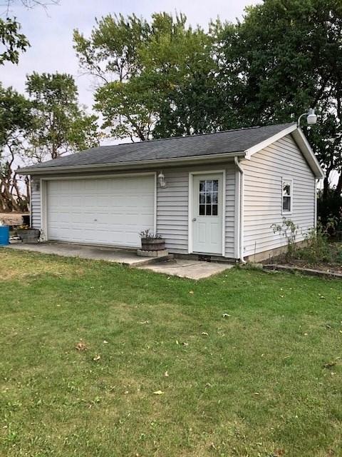 2676 Maple Dr, Bluffton, IN 46714 photo 5