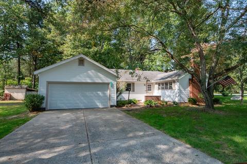 51405 Currant Rd, Granger, IN 46530 photo 1