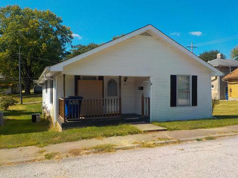 611 U St, Bedford, IN 47421 photo 1