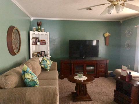 499 Hel Mar Dr, Mitchell, IN 47446 photo 2