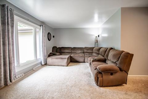 16509 Bennington Ct, Granger, IN 46530 photo 4