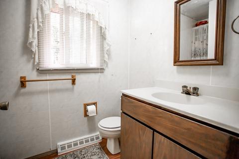 16509 Bennington Ct, Granger, IN 46530 photo 18
