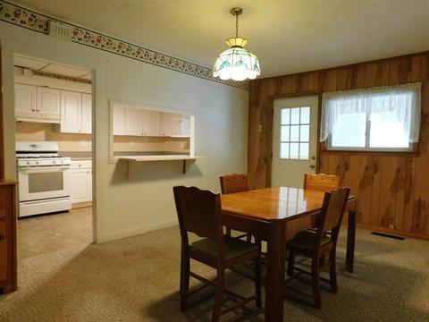 8479 E Division Rd, Akron, IN 46910 photo 16