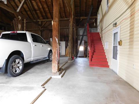 8479 E Division Rd, Akron, IN 46910 photo 33
