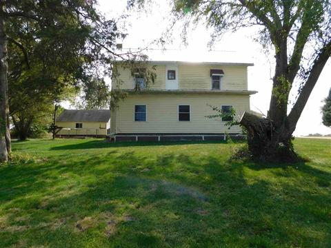 8479 E Division Rd, Akron, IN 46910 photo 8