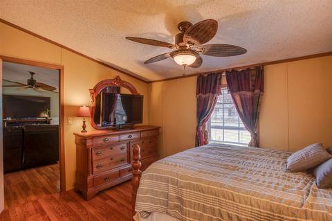 400 Diana St, Mitchell, IN 47446 photo 16