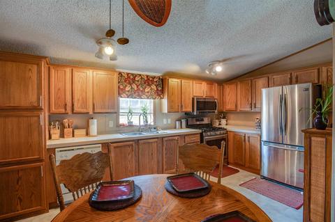 400 Diana St, Mitchell, IN 47446 photo 11