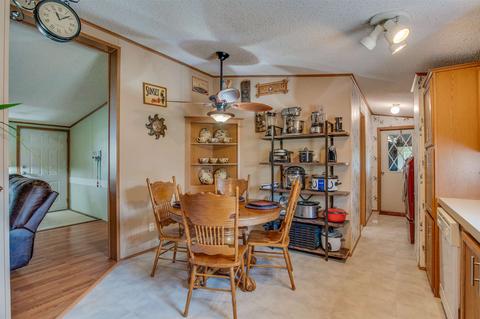400 Diana St, Mitchell, IN 47446 photo 14