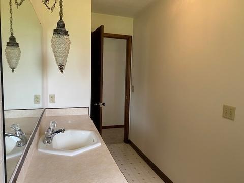 301 E 14th St, Ferdinand, IN 47532 photo 10