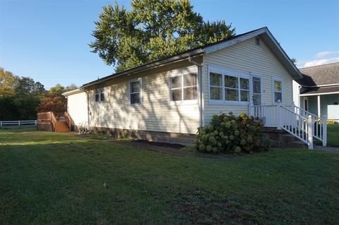 601 E 3rd St, Peru, IN 46970 photo 2