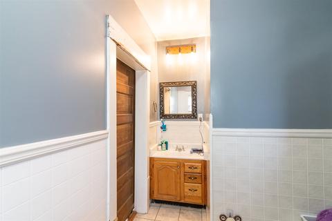 409 E 4th St, Brookston, IN 47923 photo 17