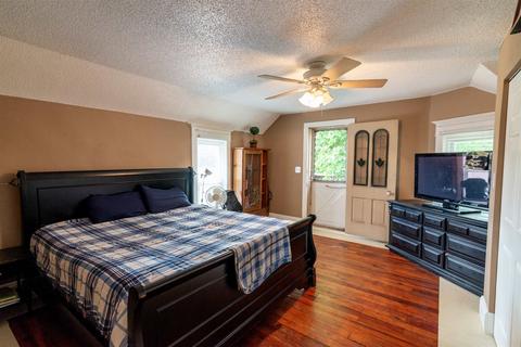 409 E 4th St, Brookston, IN 47923 photo 18