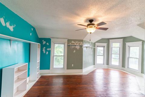409 E 4th St, Brookston, IN 47923 photo 25