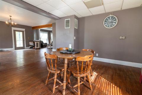 409 E 4th St, Brookston, IN 47923 photo 11