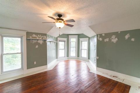 409 E 4th St, Brookston, IN 47923 photo 24