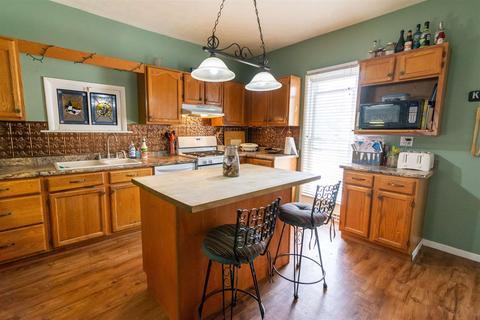 409 E 4th St, Brookston, IN 47923 photo 14