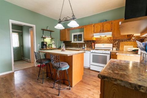 409 E 4th St, Brookston, IN 47923 photo 13