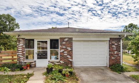 3230 E Robinson Rd, Bloomington, IN 47408 photo 5