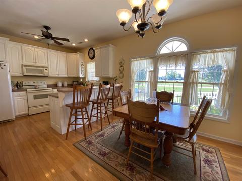 1341 Hancock Ave, Mitchell, IN 47446 photo 4