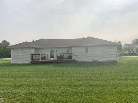 508 Devoe Dr, Sweetser, IN 46987 photo 2