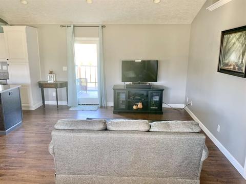 508 Devoe Dr, Sweetser, IN 46987 photo 12