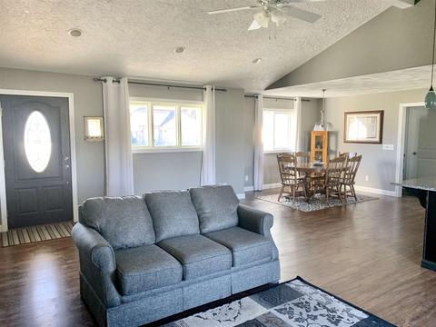 508 Devoe Dr, Sweetser, IN 46987 photo 13