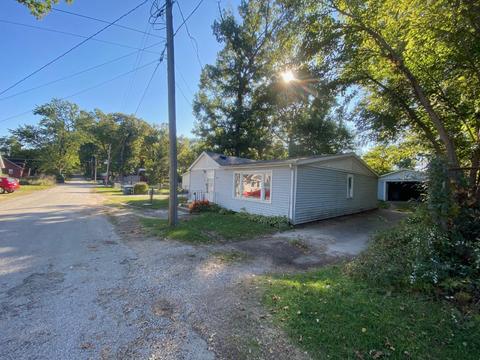 7779 Kickapoo Rd, Walkerton, IN 46574 photo 9