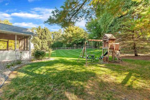 51908 Sand Pointe Ct, Granger, IN 46530 photo 32