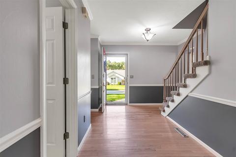 51908 Sand Pointe Ct, Granger, IN 46530 photo 3