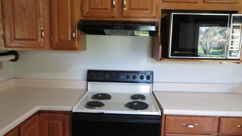 10912 W Yoder Rd, Roanoke, IN 46783 photo 2