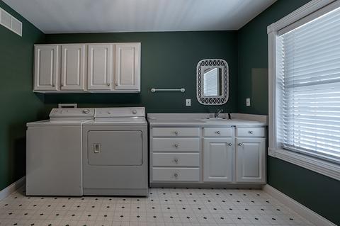 1610 Gregory Ln, Jasper, IN 47546 photo 13