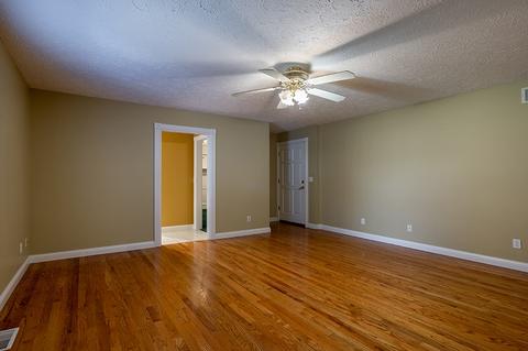 1610 Gregory Ln, Jasper, IN 47546 photo 17